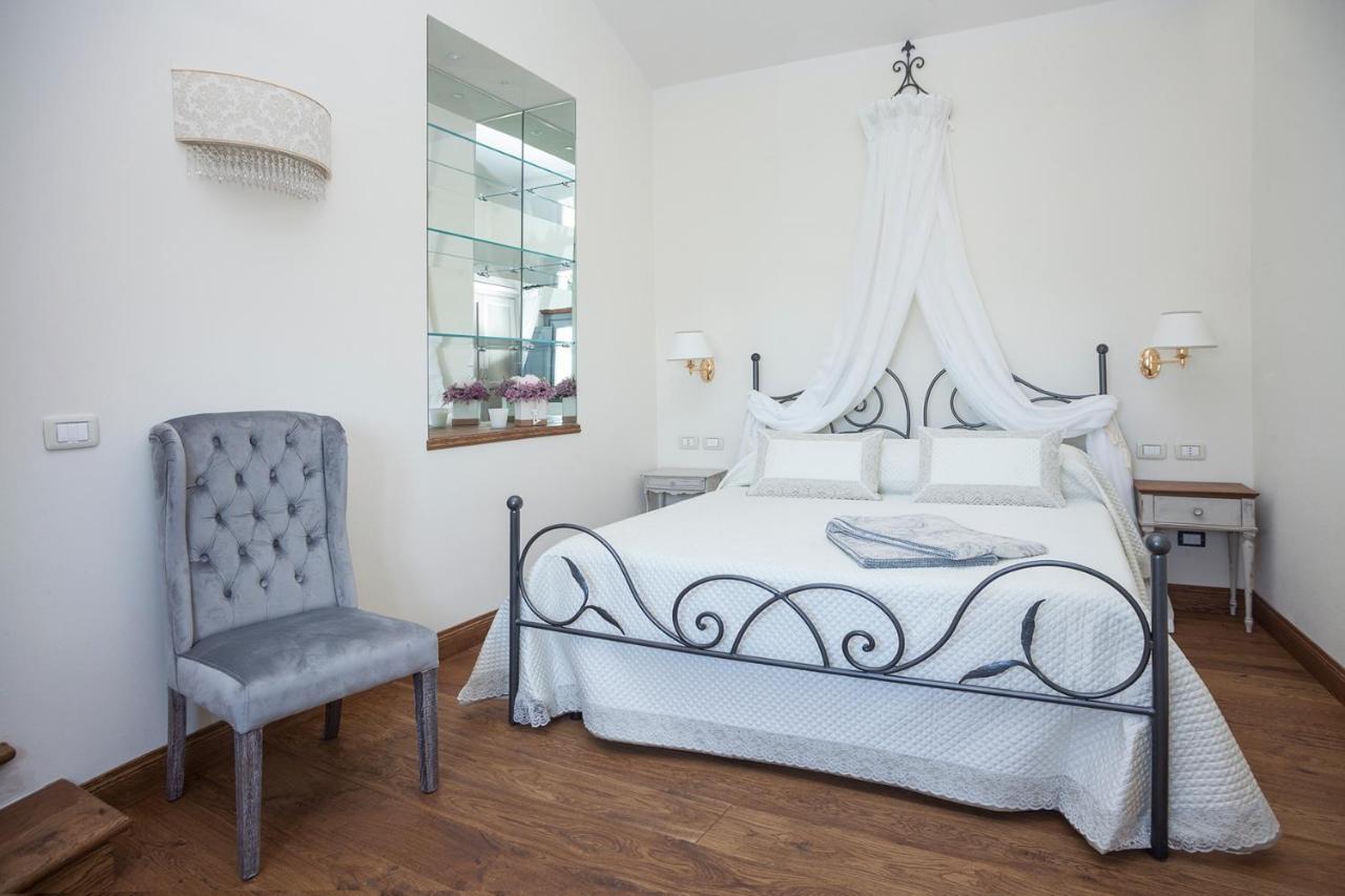 Podere La Contessa B&B ปาล์มเดดเซิร์ท ภายนอก รูปภาพ